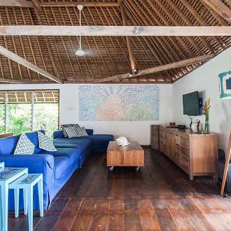 Villa Gmb Beach House ウルワツ エクステリア 写真