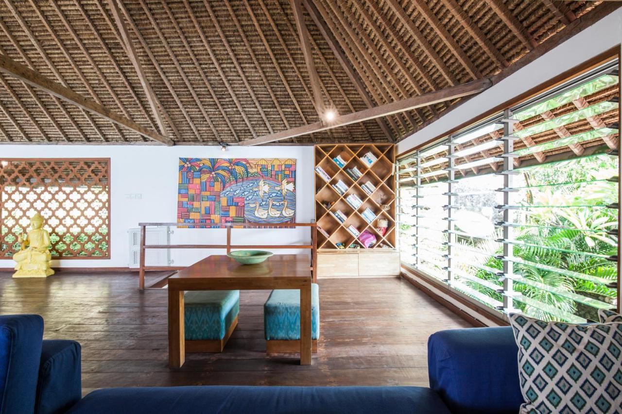 Villa Gmb Beach House ウルワツ エクステリア 写真