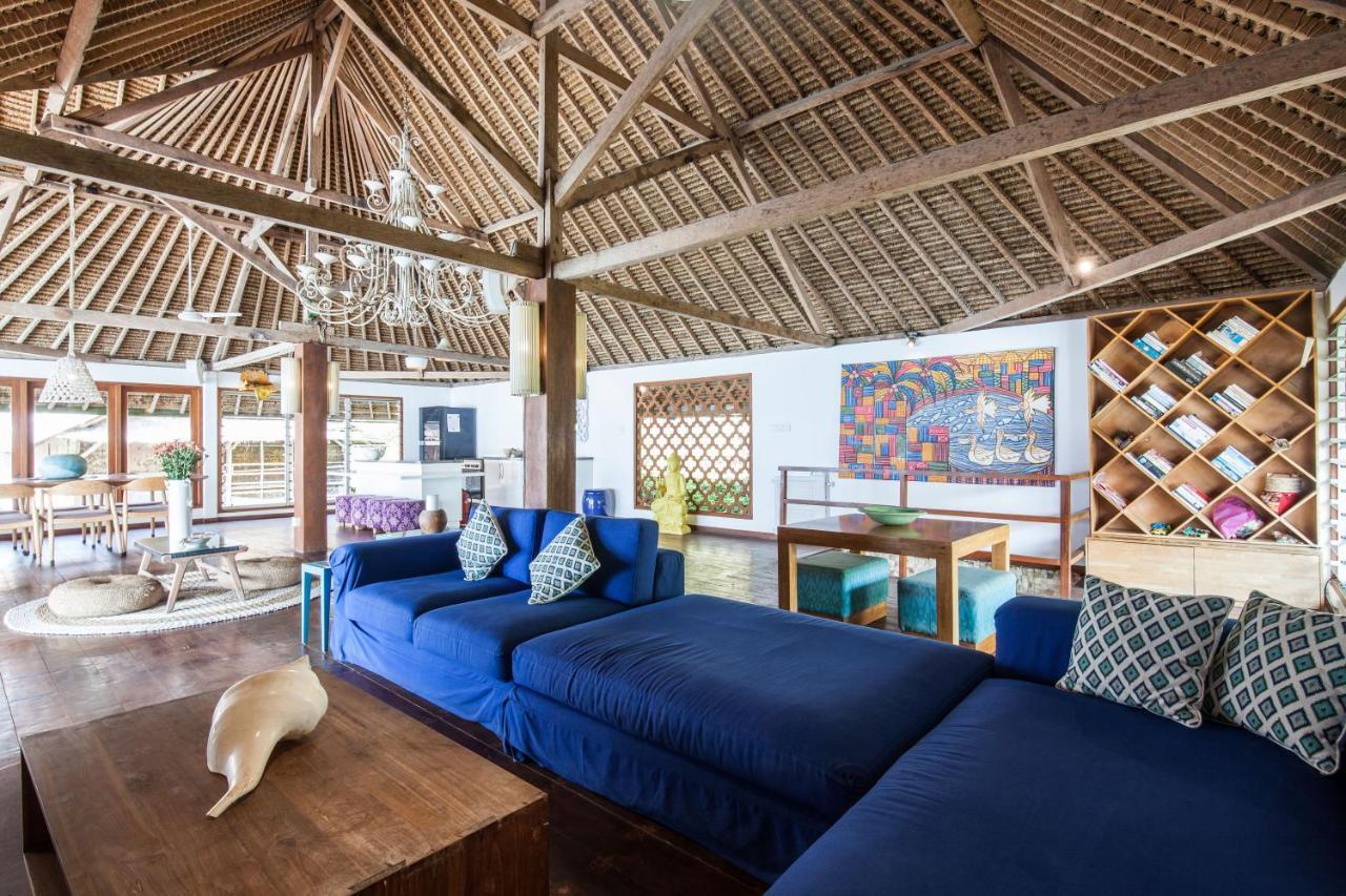 Villa Gmb Beach House ウルワツ エクステリア 写真