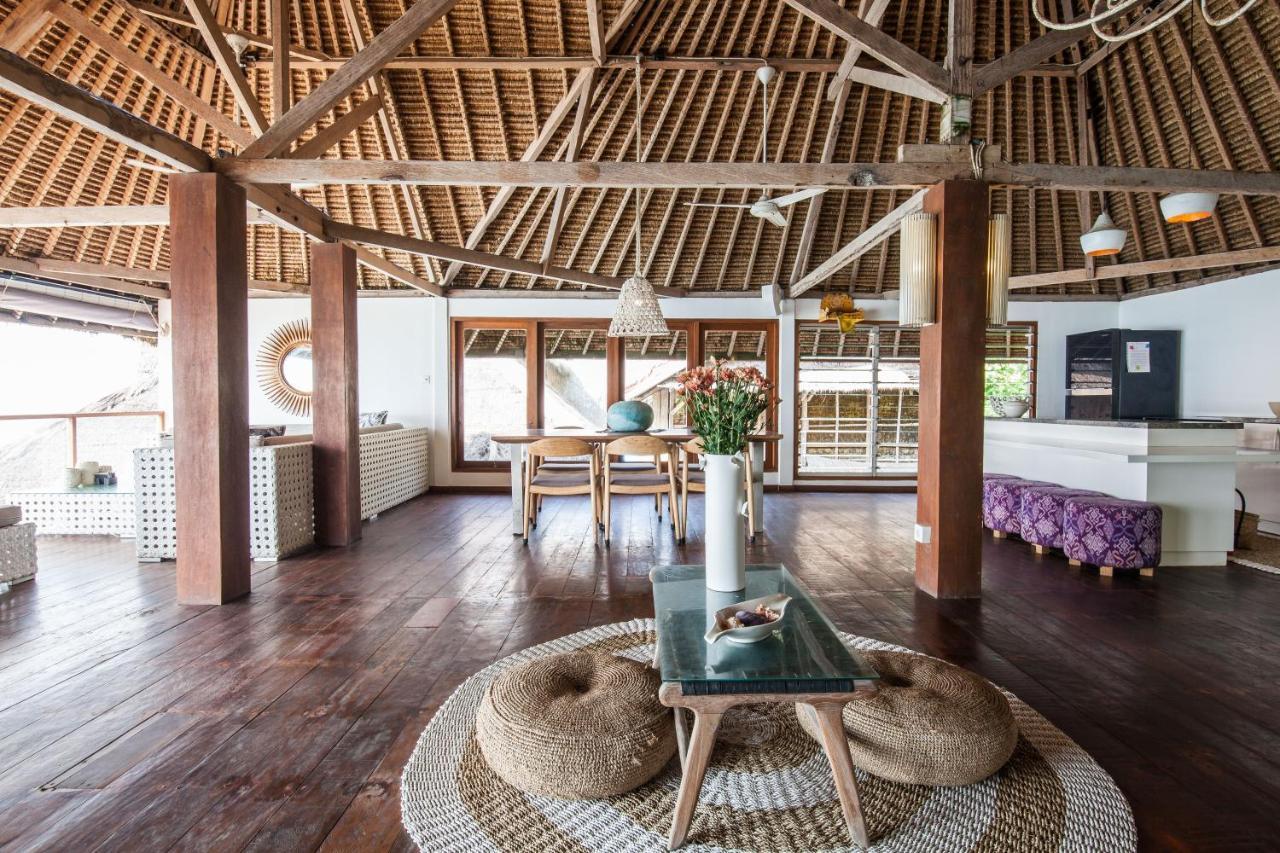 Villa Gmb Beach House ウルワツ エクステリア 写真